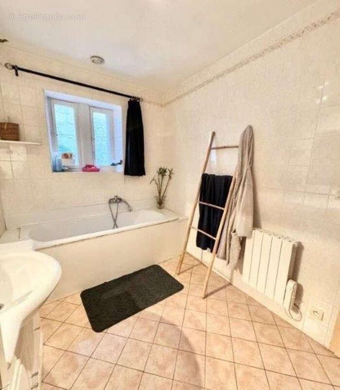 Appartement à CARCASSONNE