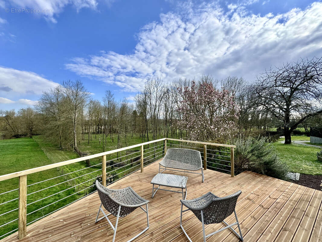 Maison à CORCOUE-SUR-LOGNE