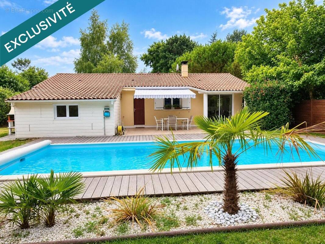Photo 1 - Maison à VENDAYS-MONTALIVET