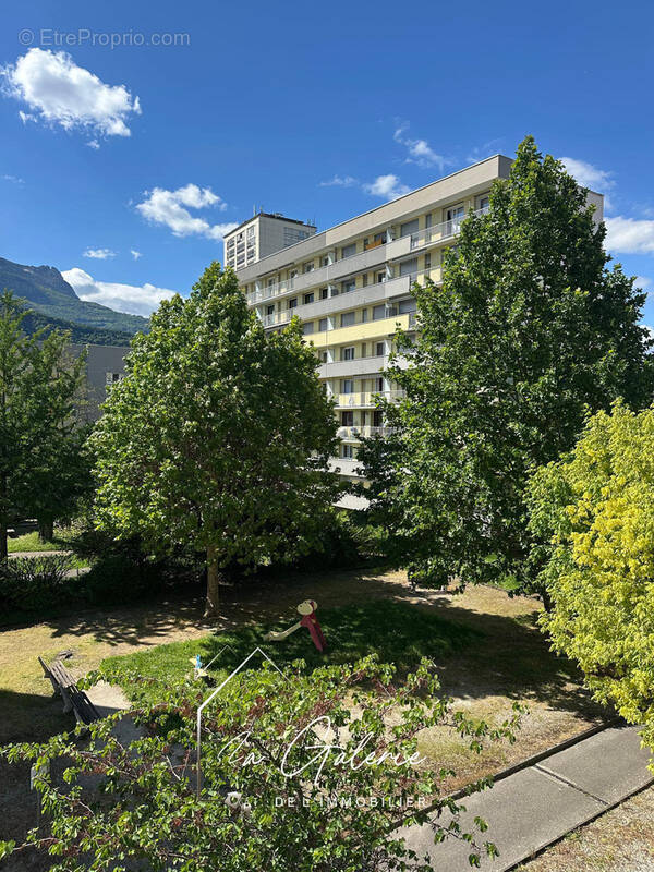 Appartement à ECHIROLLES