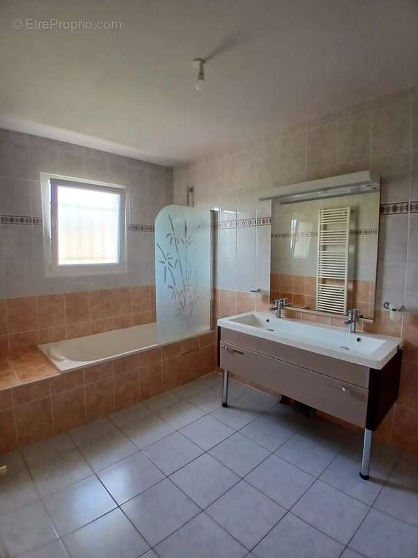 Maison 159 m² à Lescar - photo 6
