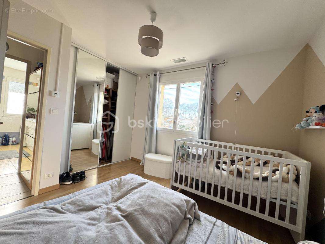 Maison à VILLENEUVE-LES-BEZIERS