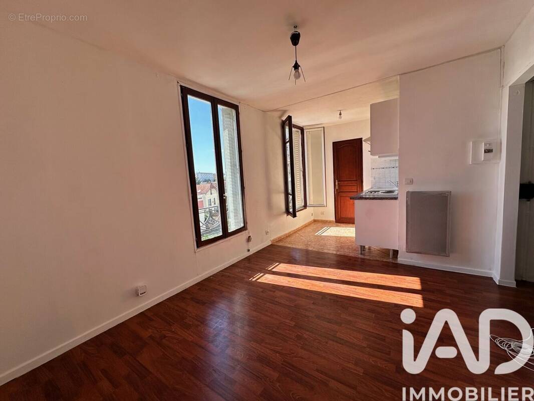 Photo 1 - Appartement à NEUILLY-PLAISANCE