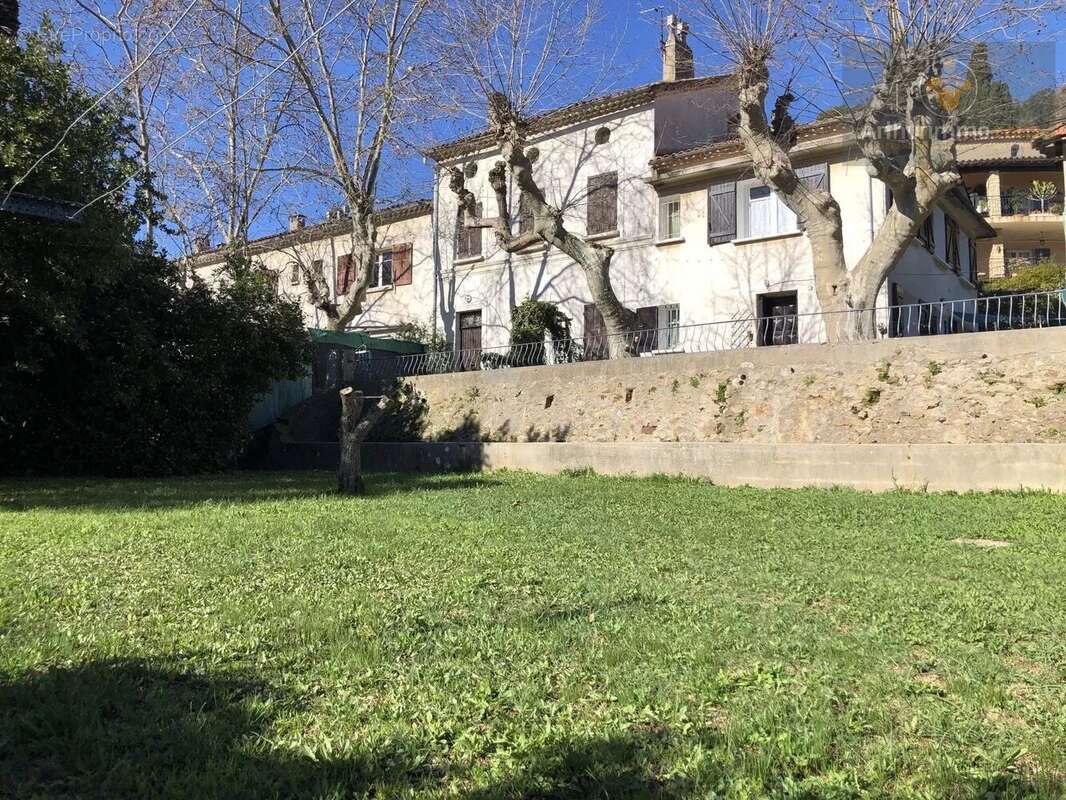 Maison à LA SEYNE-SUR-MER