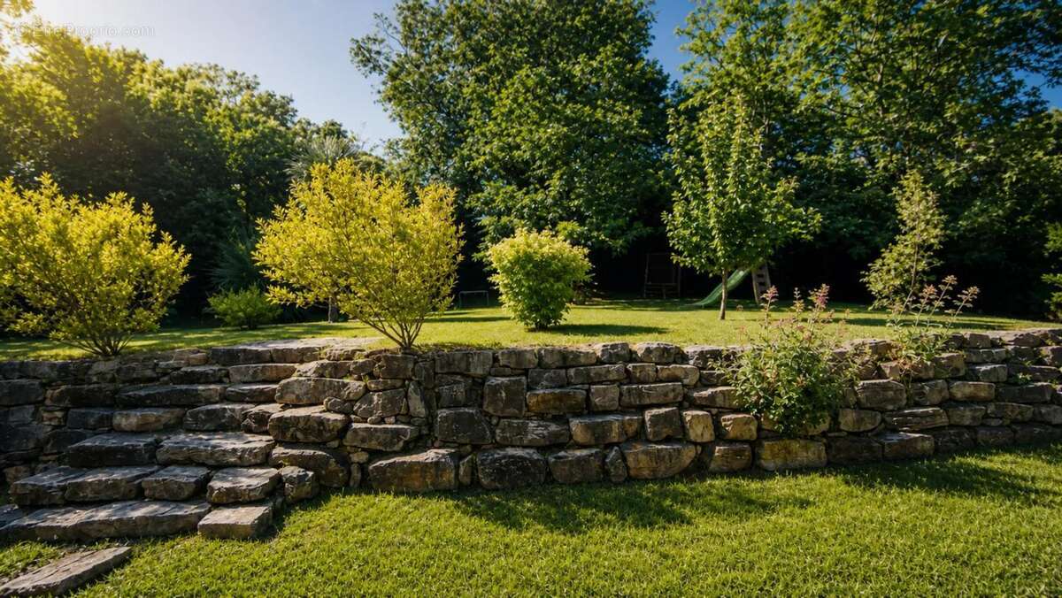 Belle villa spacieuse avec grand terrain et logement independant - photo 18