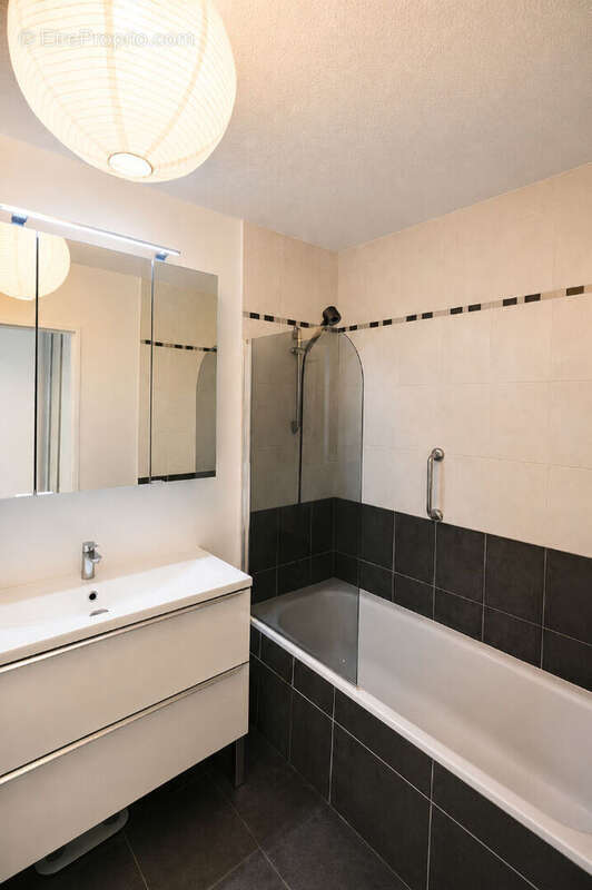 Appartement à VALBONNE