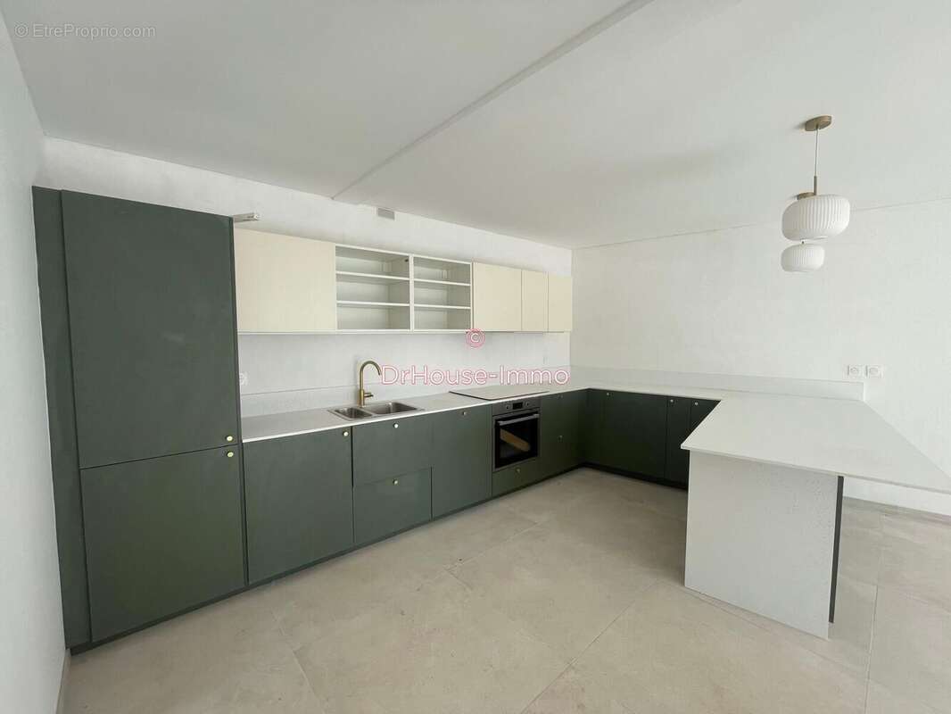 Maison à MARSEILLE-8E