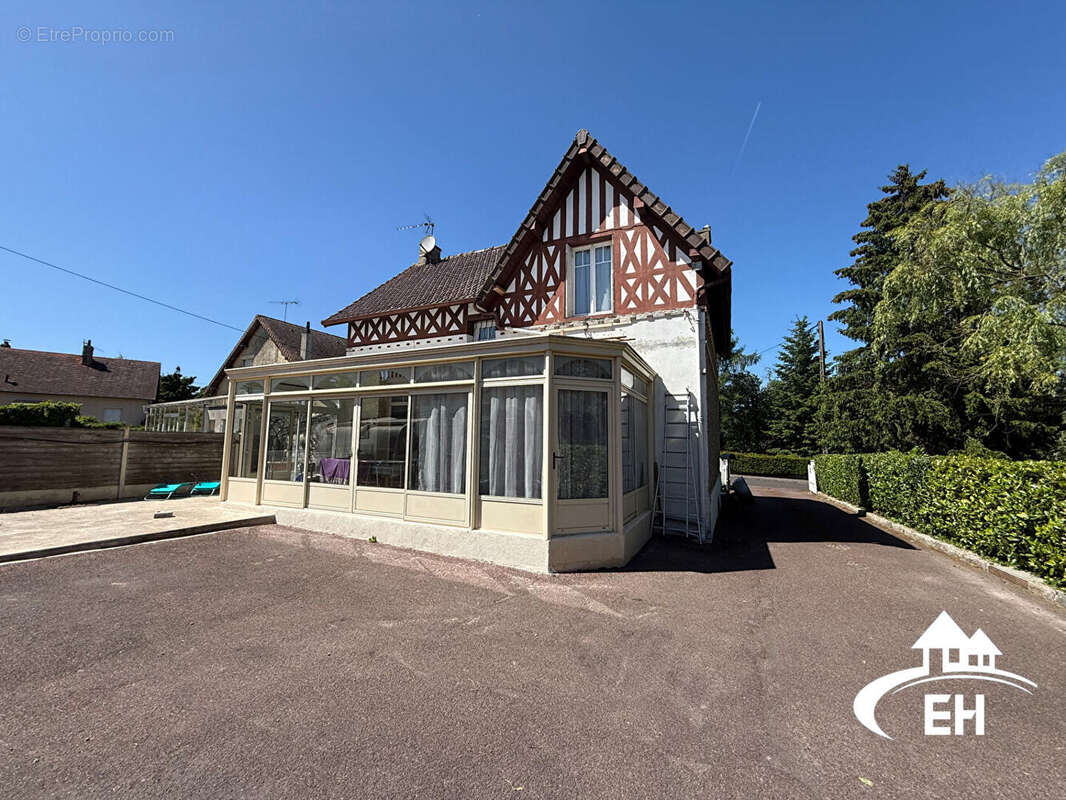 Maison à L&#039;AIGLE