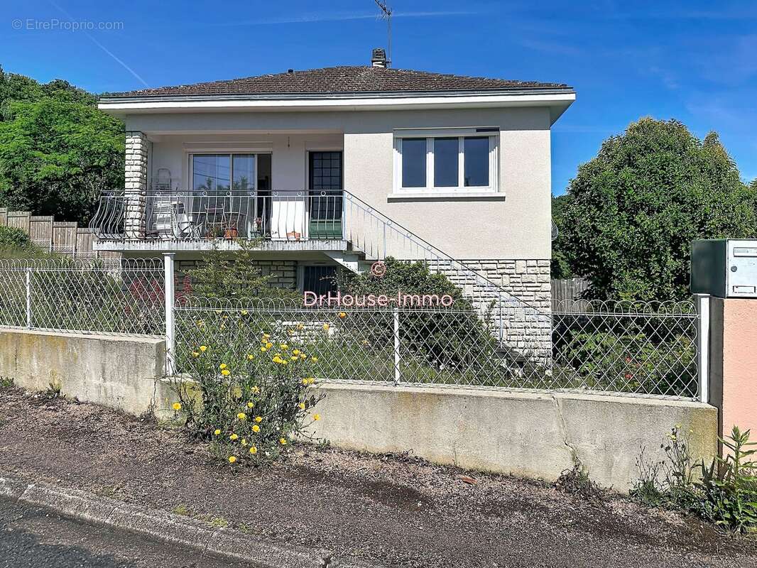 Maison à COULOUNIEIX-CHAMIERS