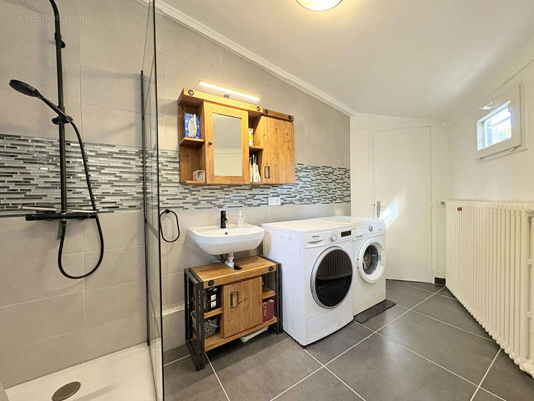 Maison à SAINT-CYR-L'ECOLE