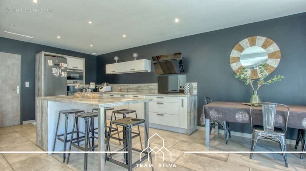 Maison à LOIRE-SUR-RHONE