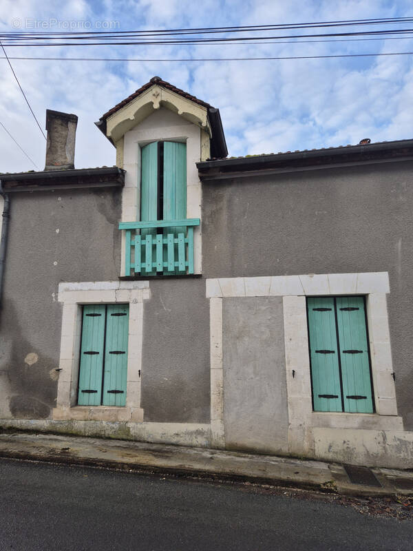 Maison à TOCANE-SAINT-APRE