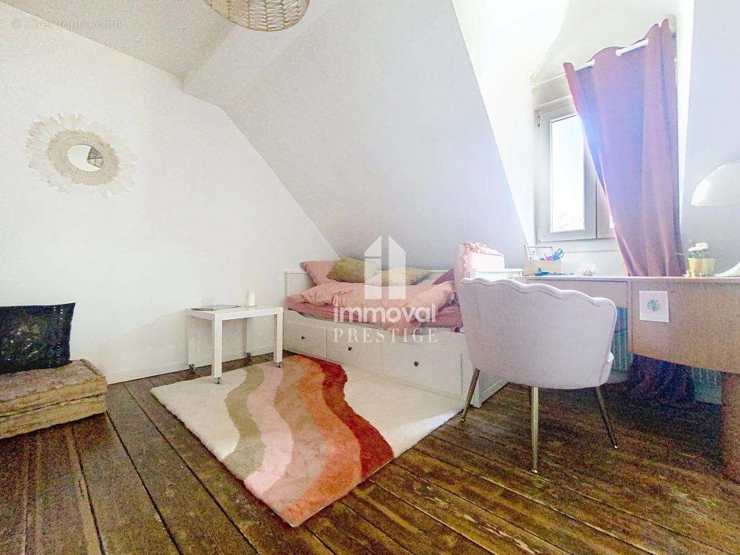 ROBERTSAU - MAISON - 124m² sur 2,73 ares - photo 9