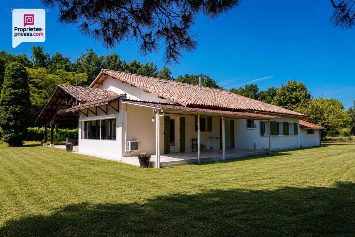 Maison à CASTELJALOUX