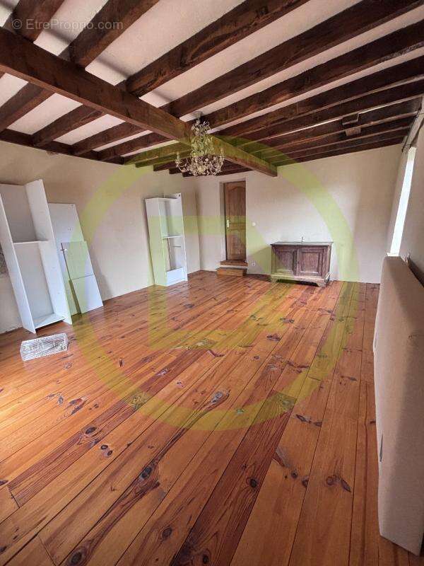 Maison à MERINCHAL