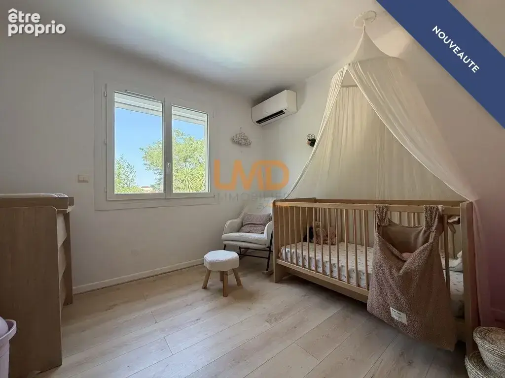 Villa T5 92 m2 avec piscine à Baho - photo 7
