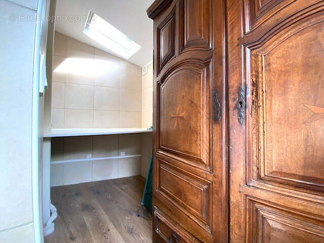Maison de charme de 79,21 m2 habitables et de 88 m2 au sol avec cheminee, dependance/serre de 12m2 et jardin - photo 14