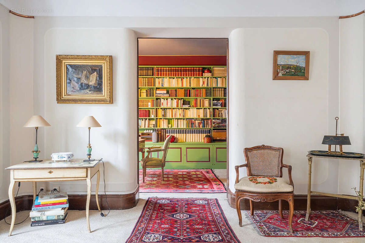 Appartement à PARIS-11E