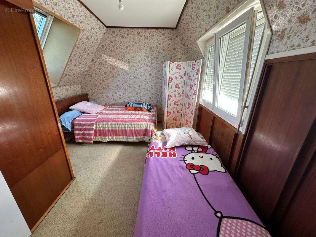 Maison à PLOUGUERNEAU