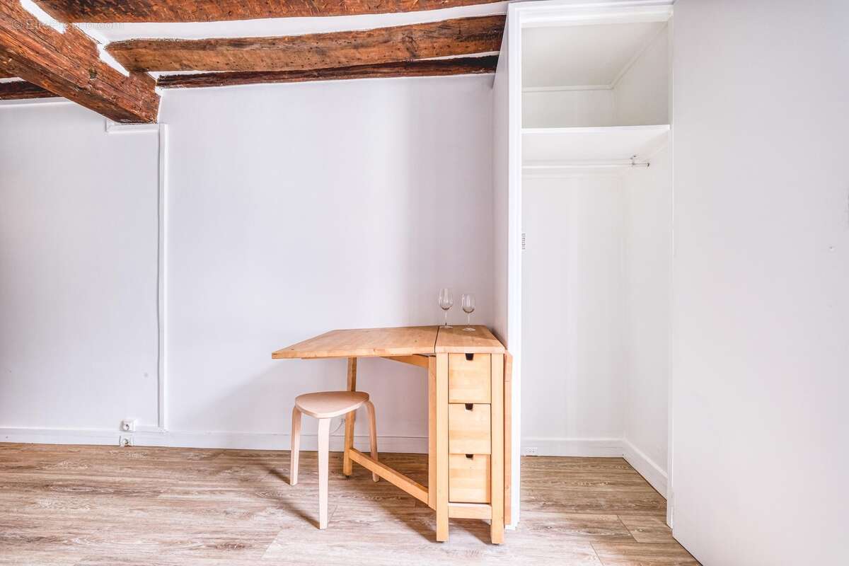 Appartement 15 m² à Paris-7e  - photo 6