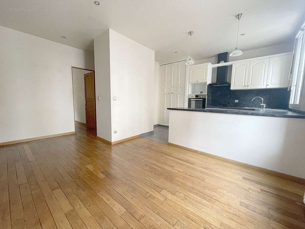 Appartement 37 m² à Sevres  - photo 4