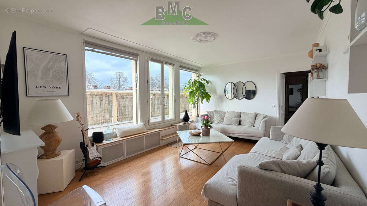 Appartement à LE PLESSIS-BOUCHARD