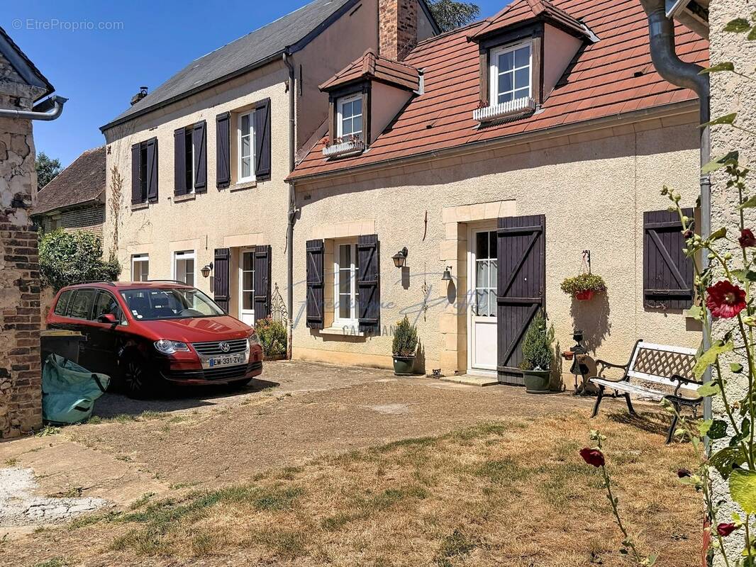 Maison à THURY-SOUS-CLERMONT