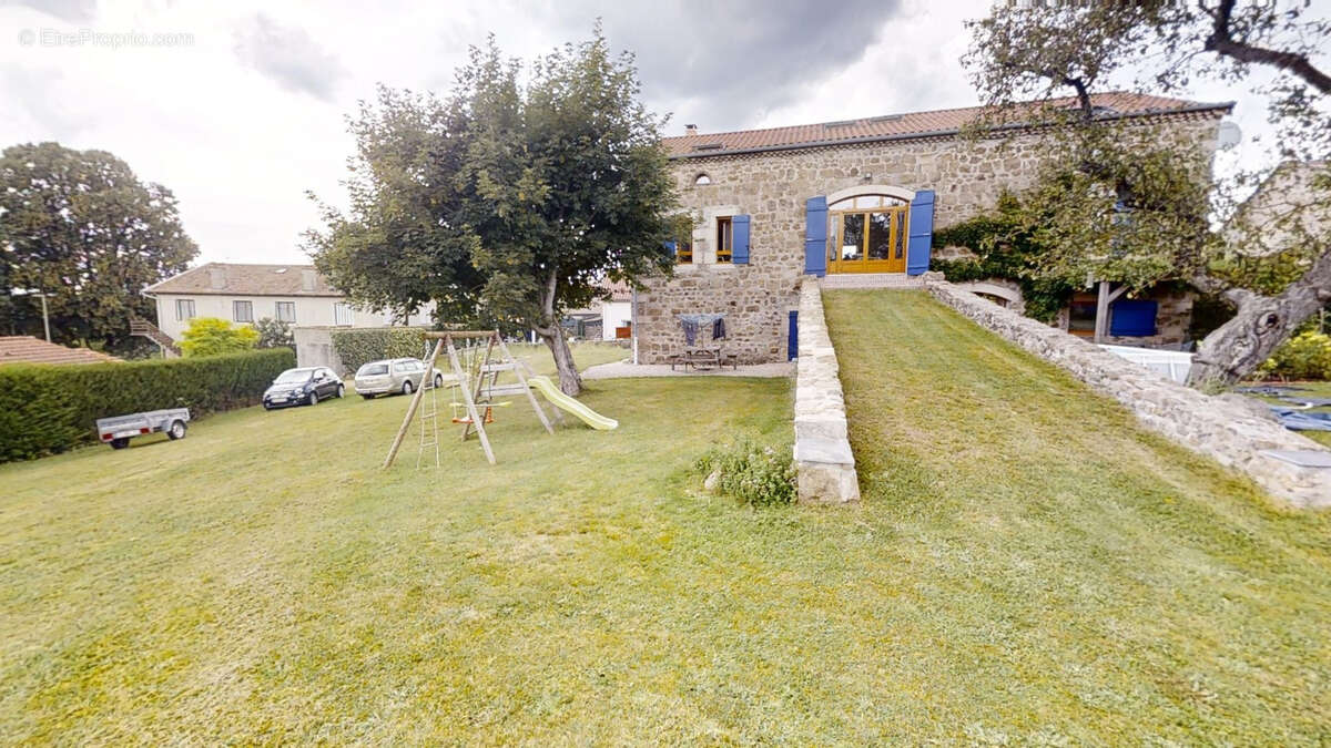 Maison à RAUCOULES
