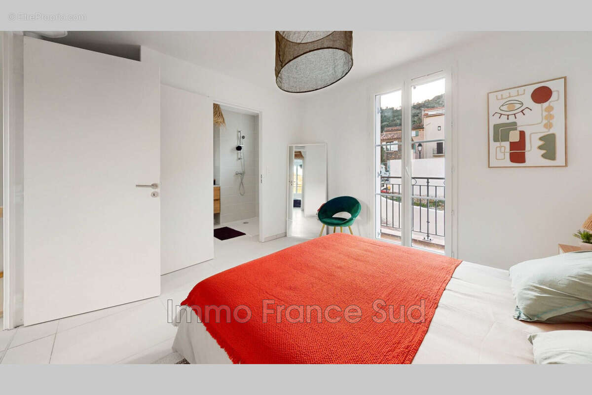 Maison à LA GARDE-FREINET