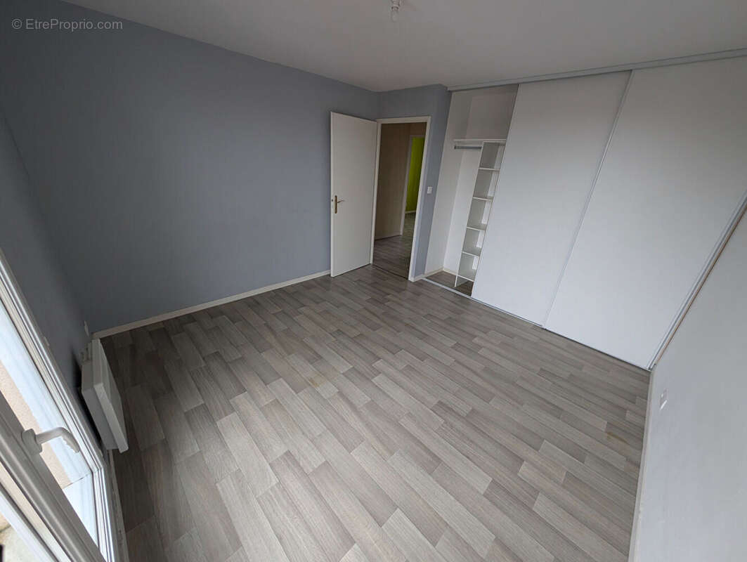 Maison à FONTAINE-LE-COMTE