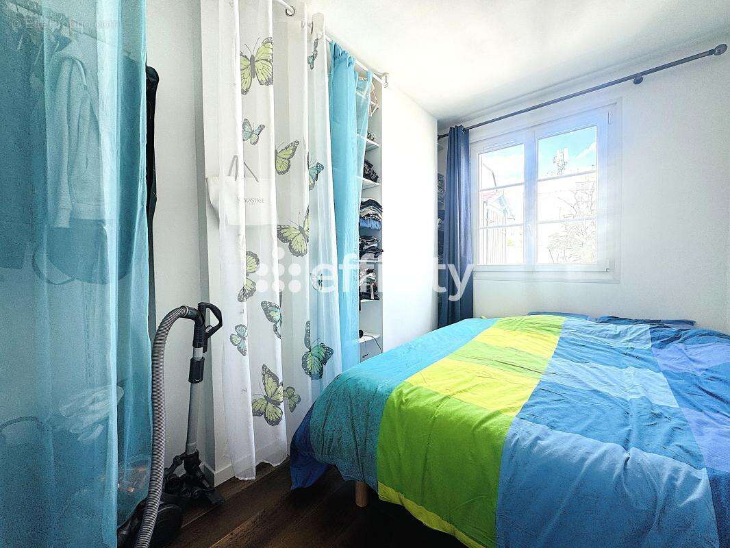 Appartement à PARIS-12E