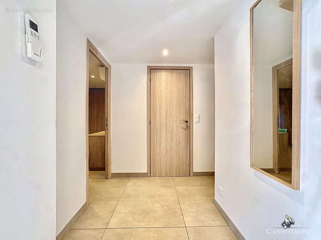 Appartement à AURIBEAU-SUR-SIAGNE