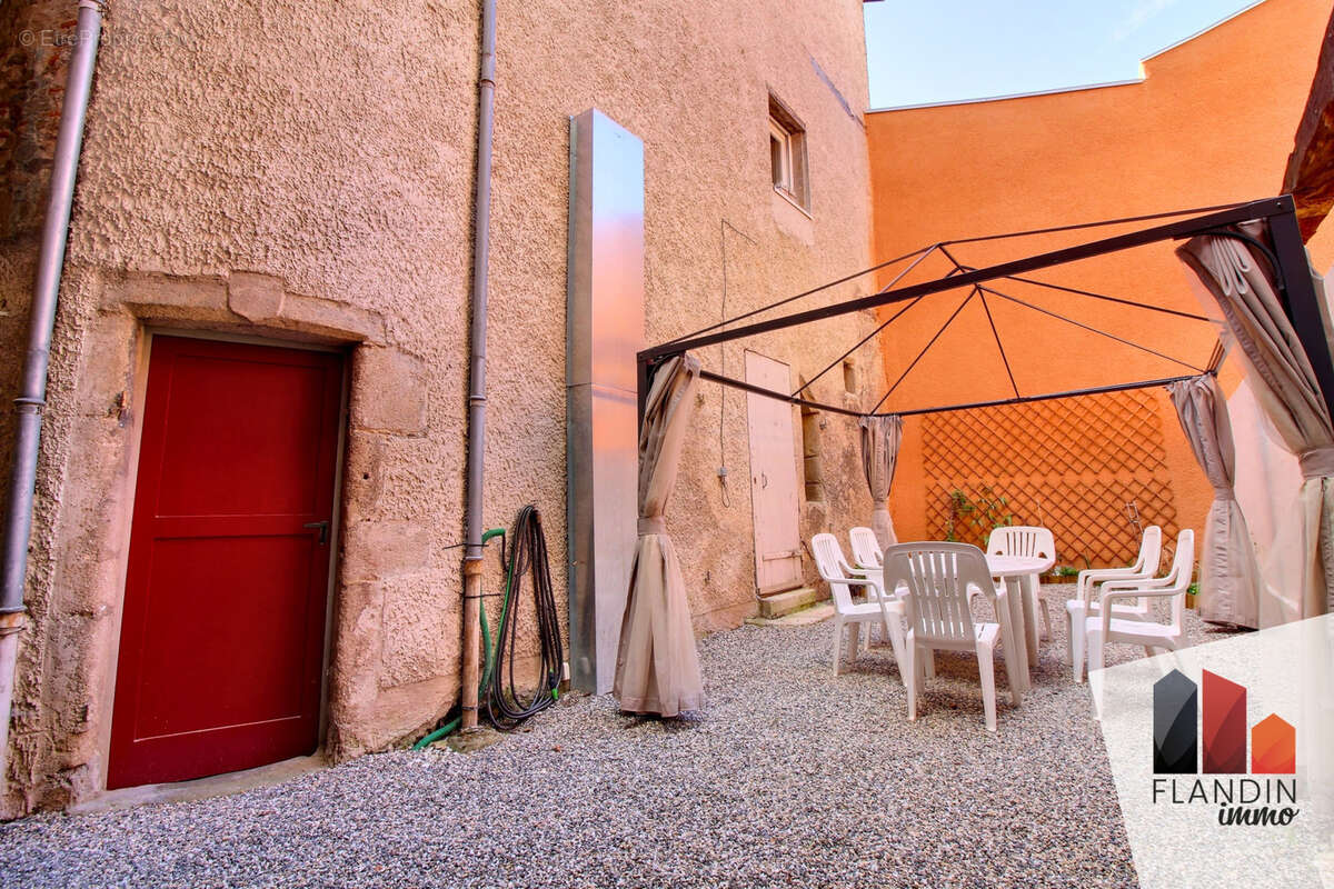 Appartement à VERNAISON