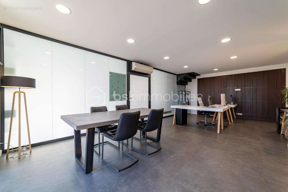 Commerce à FRONTIGNAN