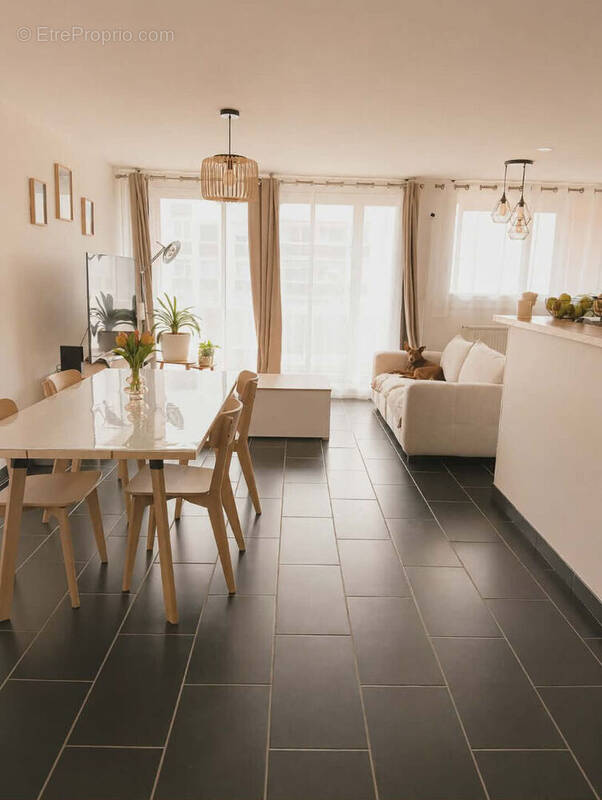 Appartement à MAUREPAS