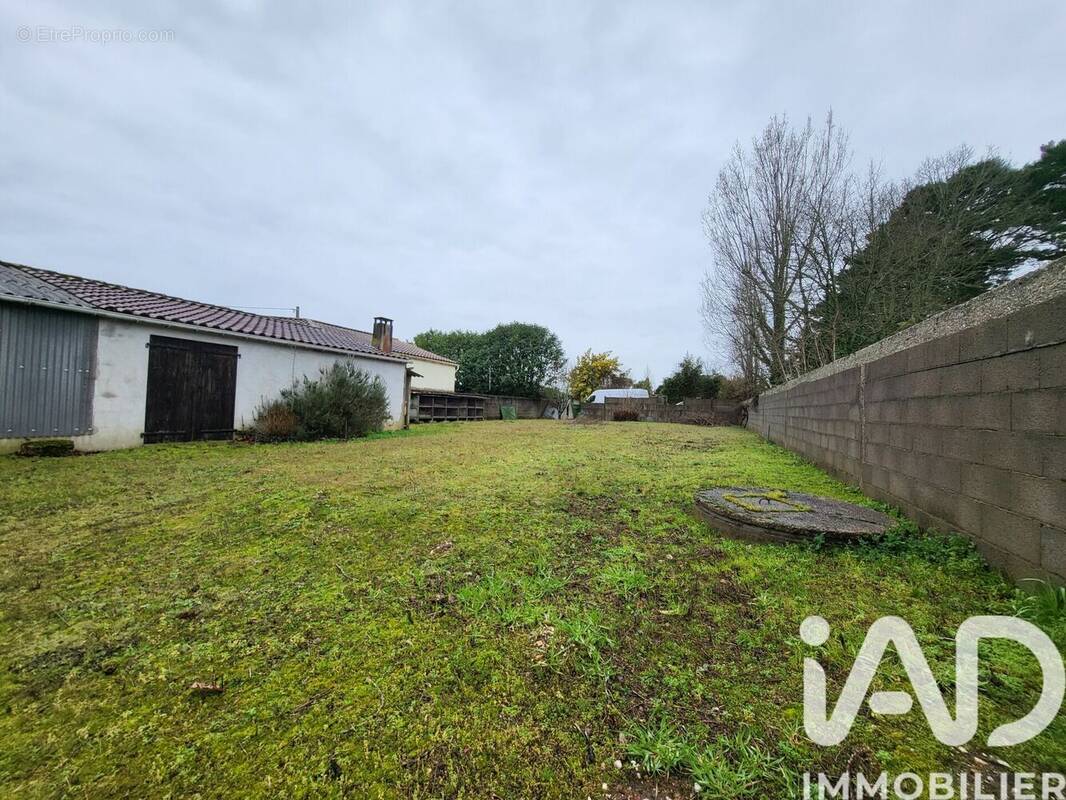 Photo 1 - Maison à CHALLANS