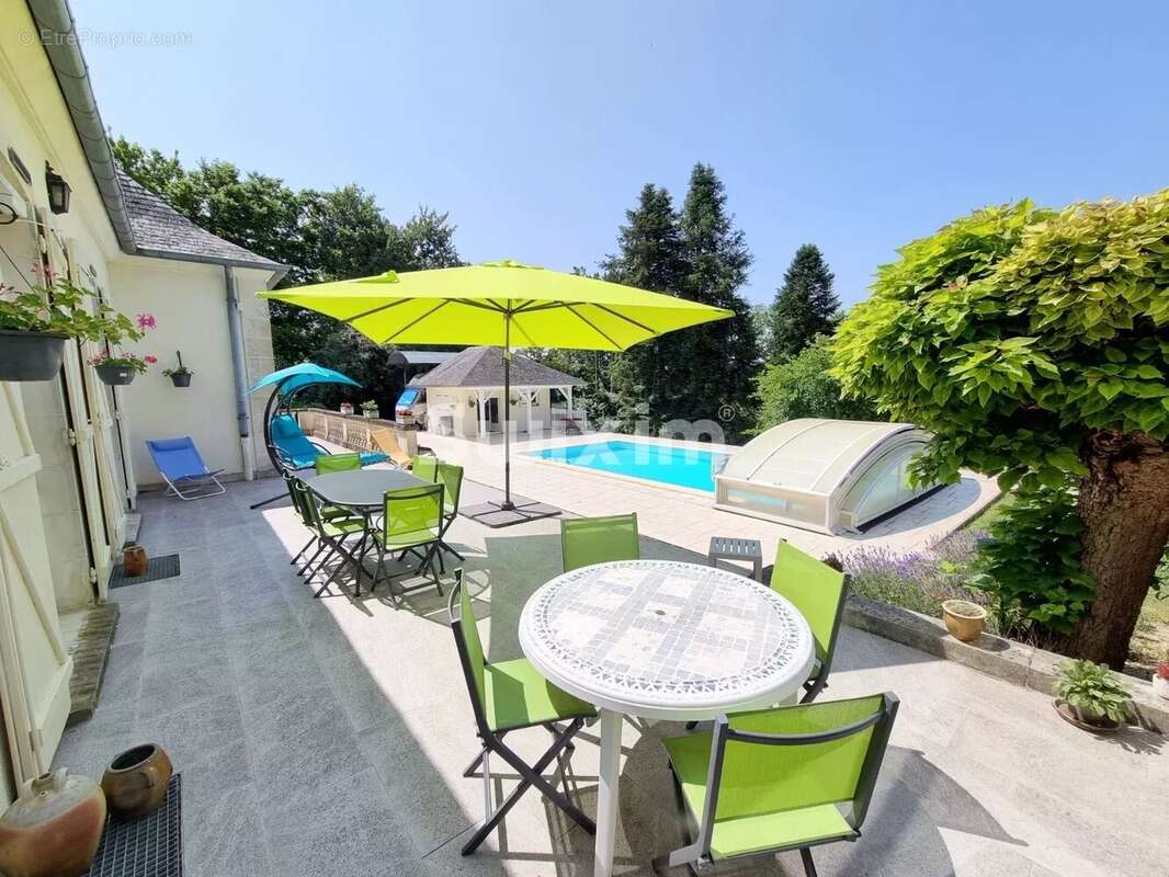 Maison à VARENNES-VAUZELLES