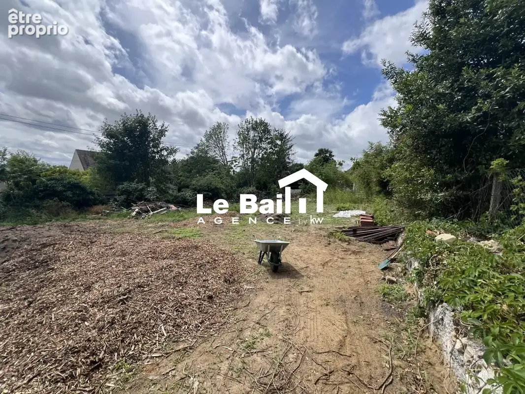 Terrain à PONTOISE
