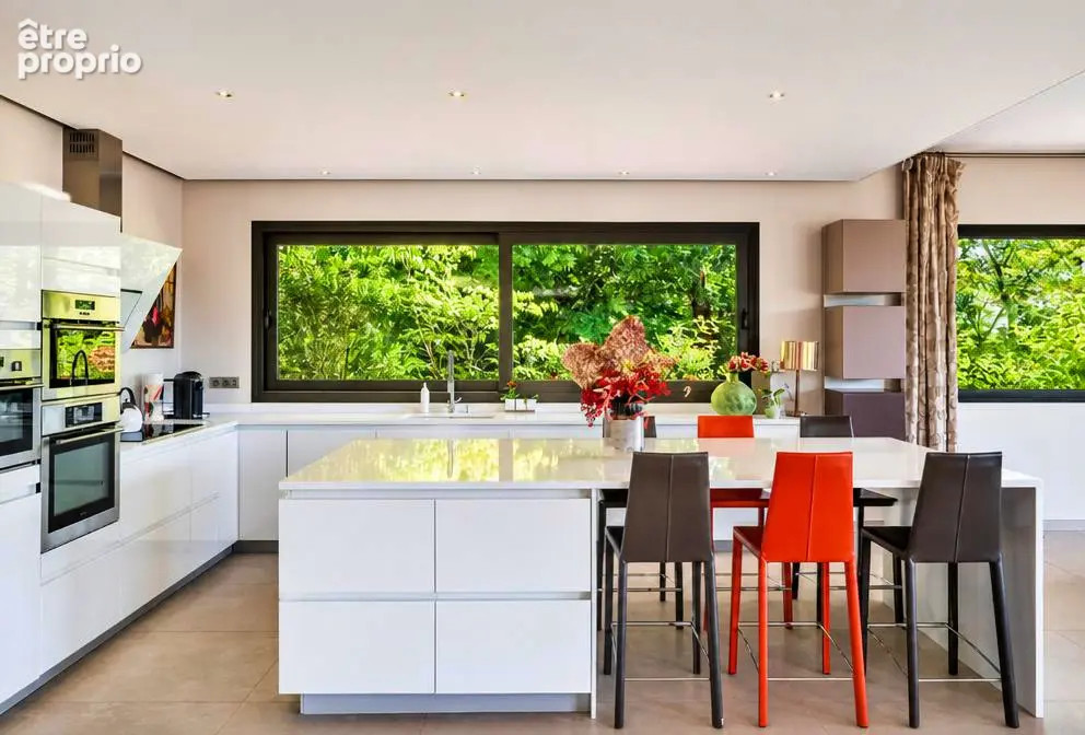 Meylan maison d'architecte contemporaine de plus de 300 m²  - Vue Belledonne & Piscine - photo 7