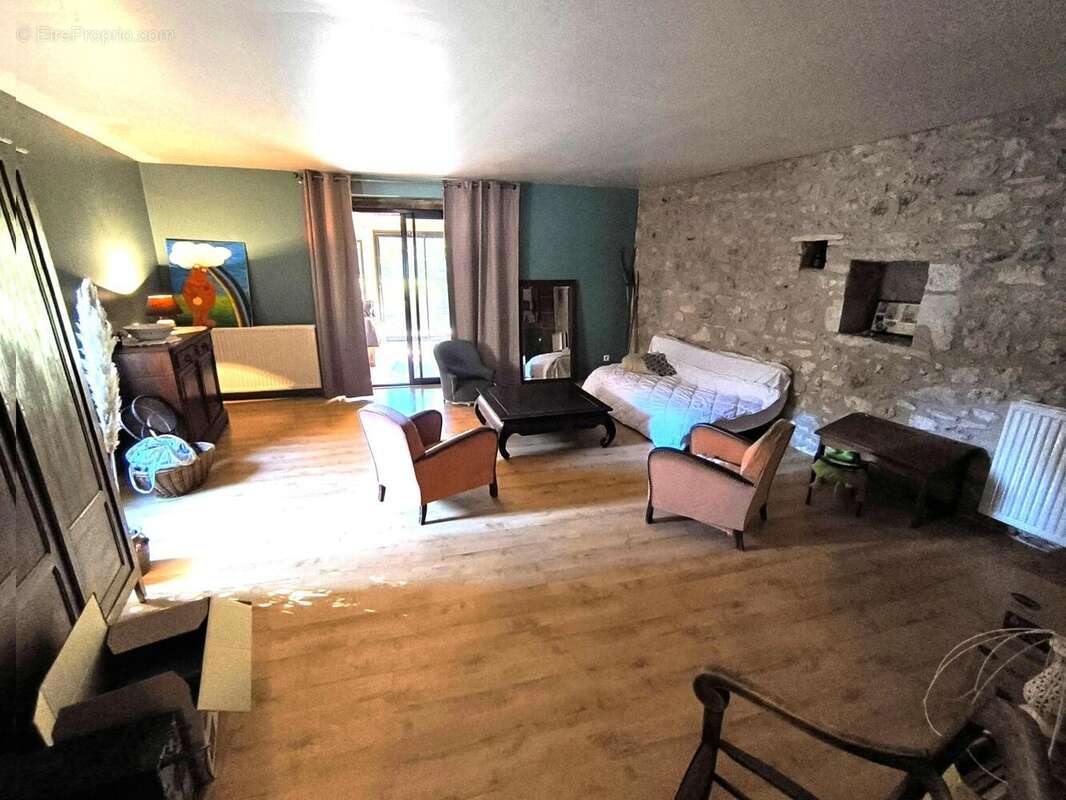 Photo 5 - Maison à LIMEYRAT