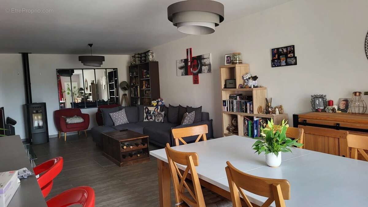 Appartement 128 m² à Belleville  - photo 4