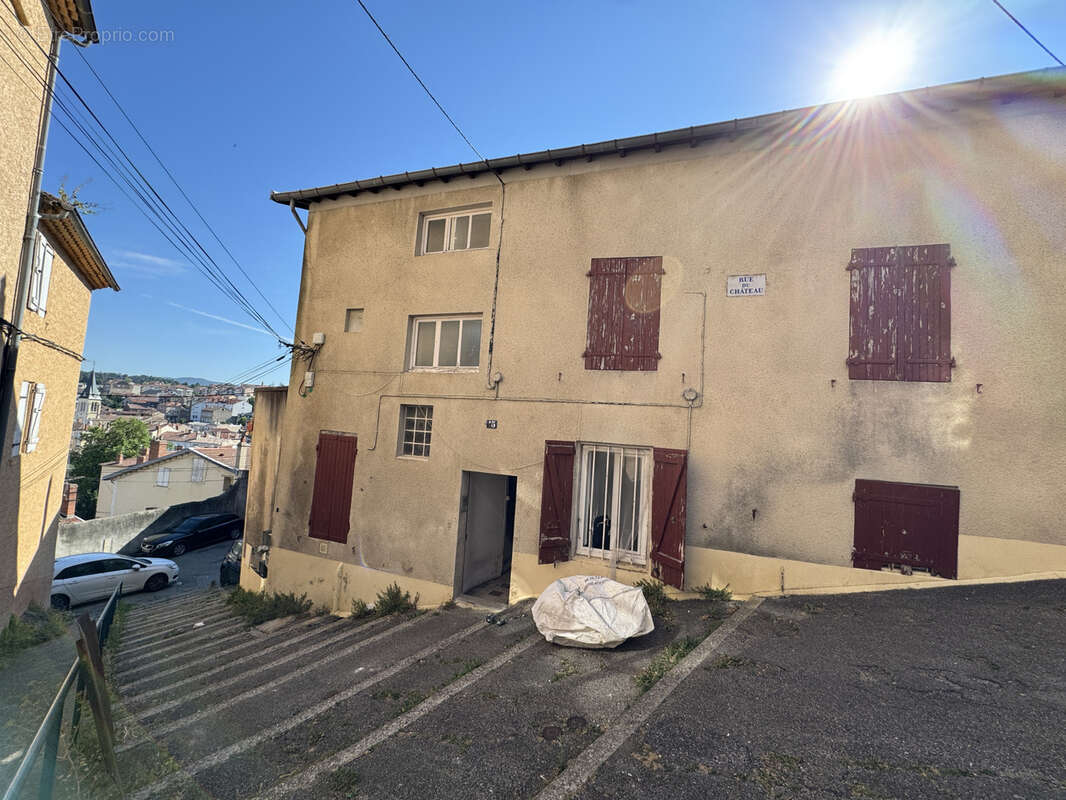 Immeuble - 300m2 - photo 2