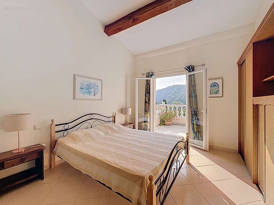 Maison à AURIBEAU-SUR-SIAGNE