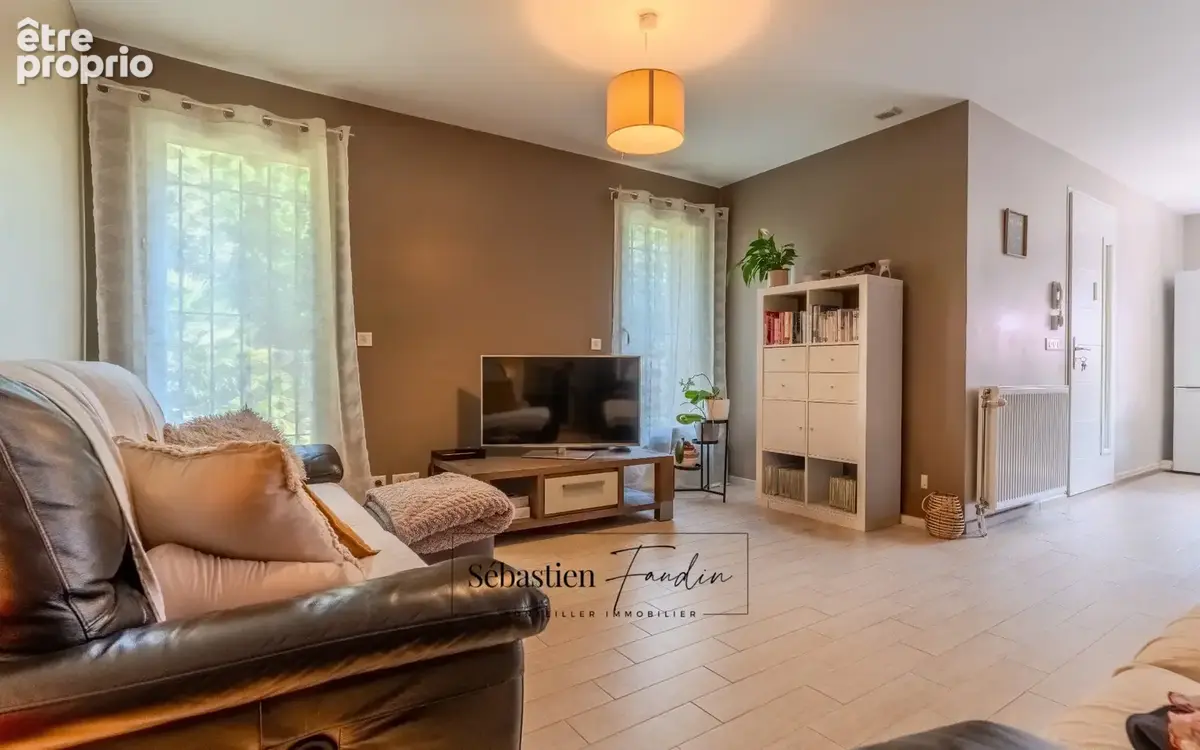 Domaine à vendre à Rousset à 15 minutes d'Aix-en-Provence - 8 000 m² - plusieurs logements - 262 m² habitables - calme absolu -  - photo 36