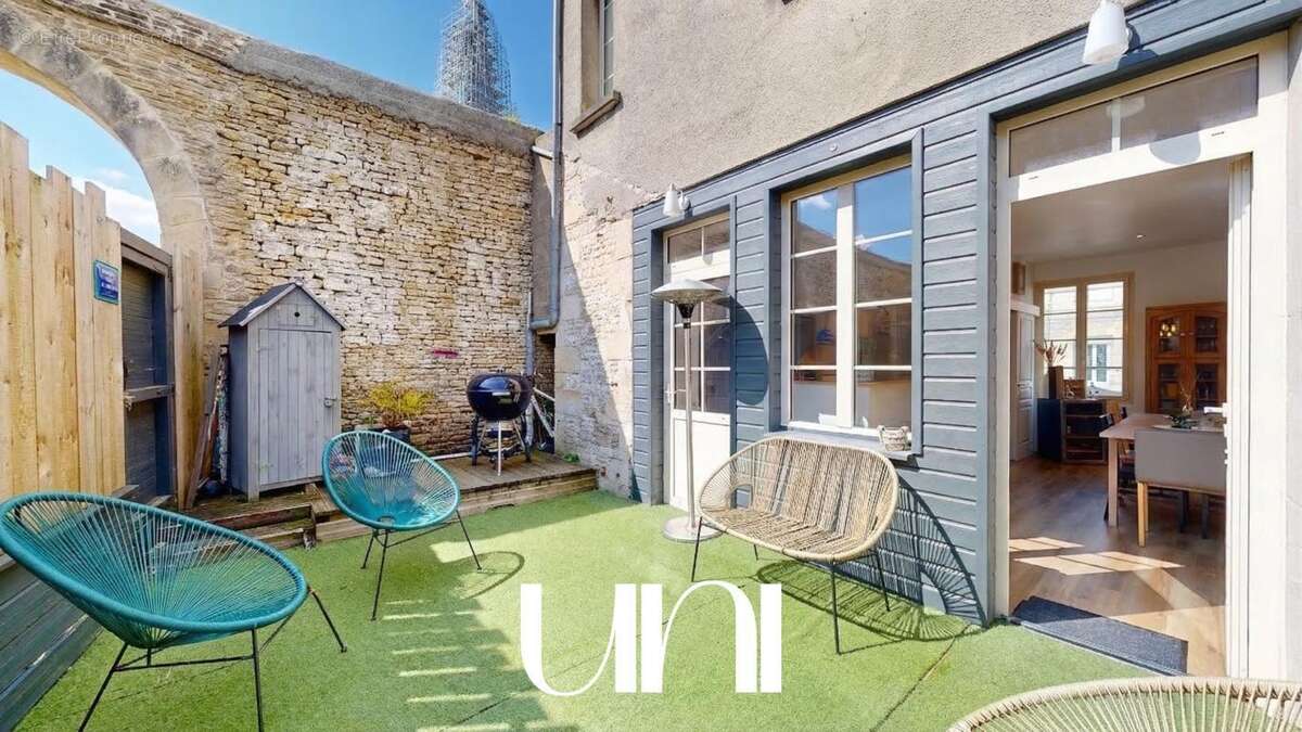 Maison à BERNIERES-SUR-MER