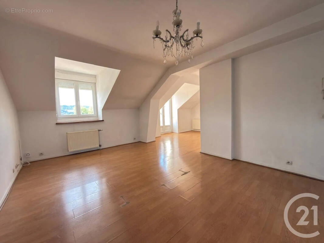 Appartement à SENS