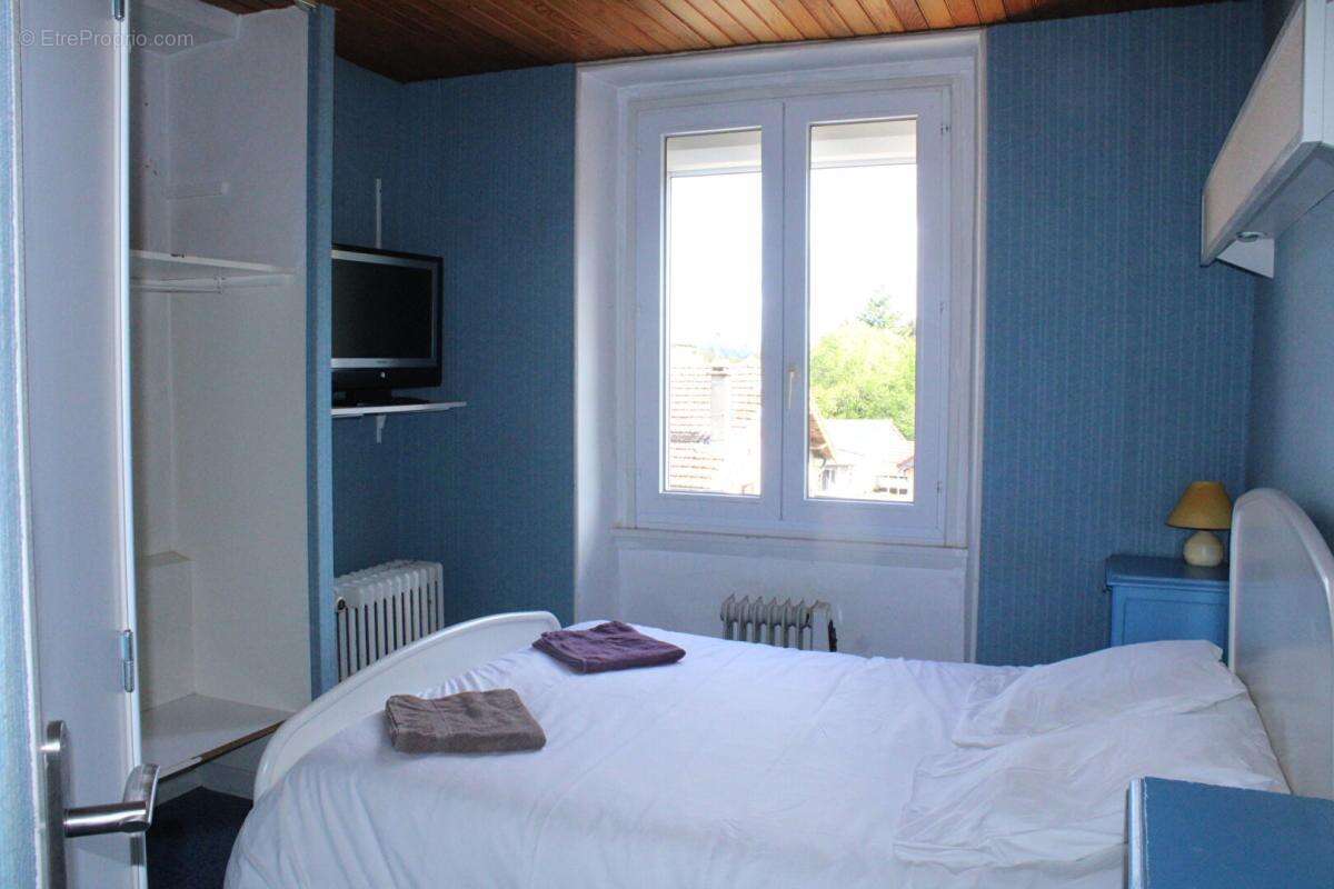 Maison La Bastide Puylaurent 25 pièce(s) 670 m2 - photo 8