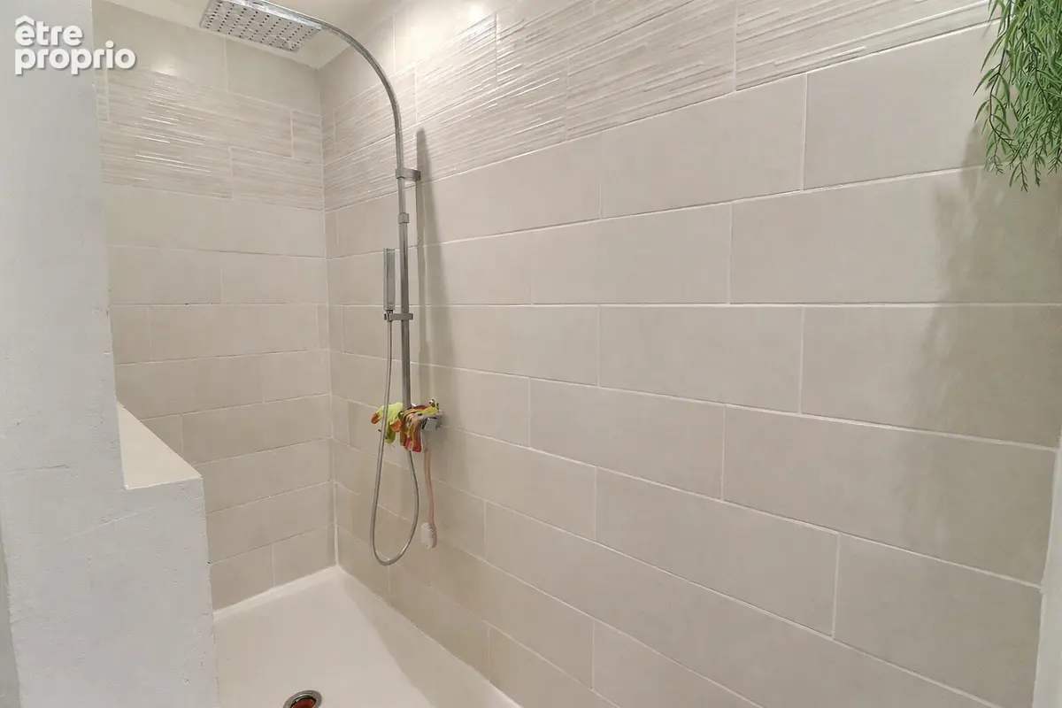 Appartement 90m² à entraigues-sur-la-sorgue - photo 8
