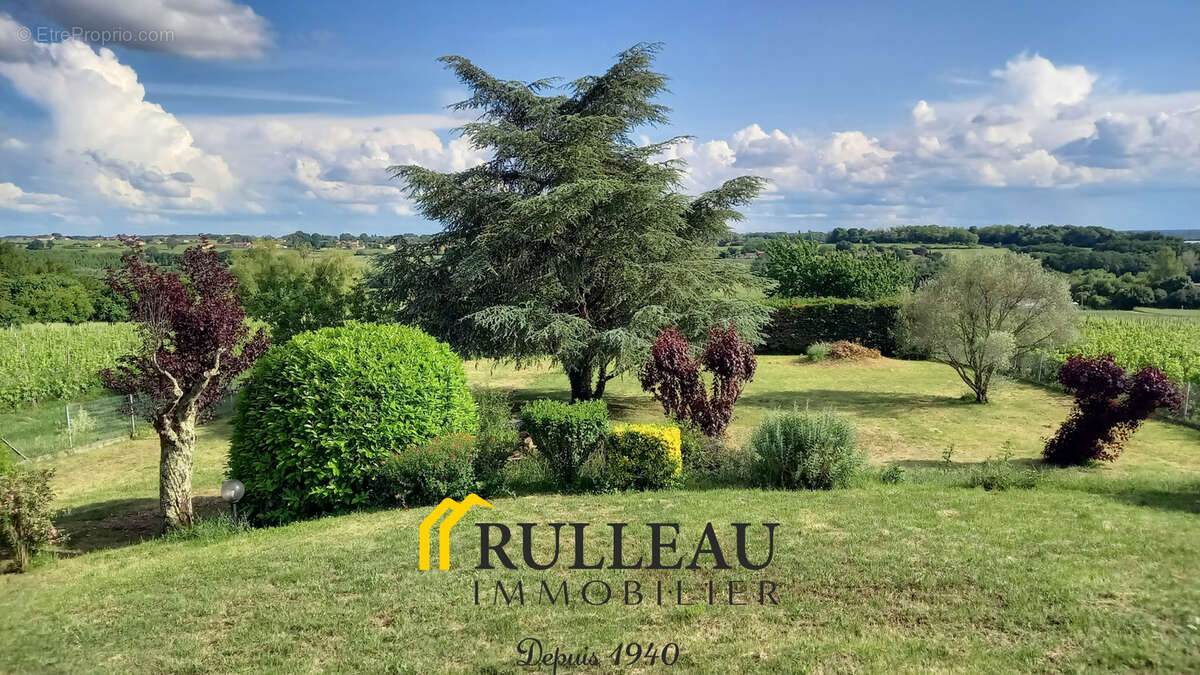 Maison familiale avec vue estuaire, terrasse et grand terrain arboré à Plassac - photo 2