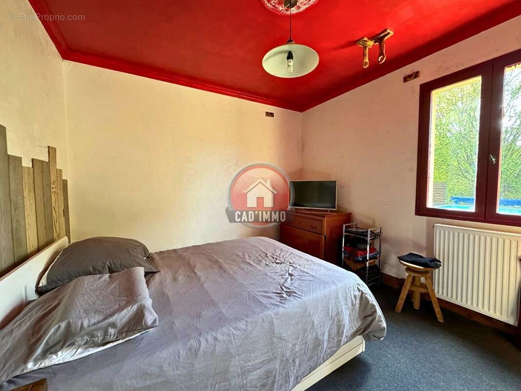 Maison à LE BUISSON-DE-CADOUIN